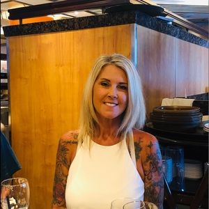 Meet your Posher, Danette